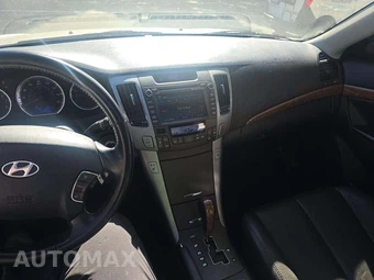 2010 Hyundai Sonata Limited - miniatura 10