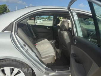 2010 Hyundai Sonata Limited - miniatura 6