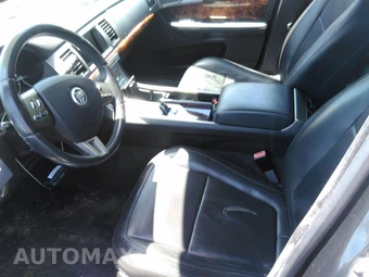 2010 Jaguar XF Portfolio – miniatura 3