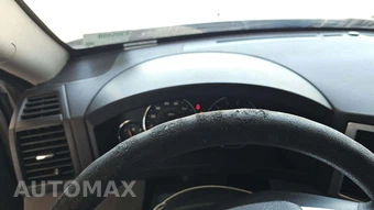 2010 Jeep Grand Cherokee Laredo – miniatura 25