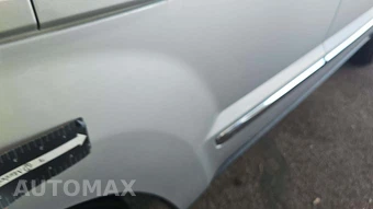2010 Jeep Grand Cherokee Laredo – miniatura 32