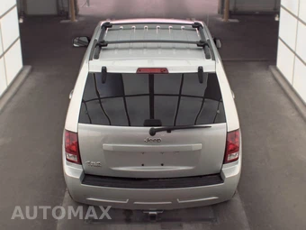 2010 Jeep Grand Cherokee Laredo – miniatura 5