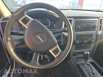 2010 Jeep Grand Cherokee Laredo – miniatura 10