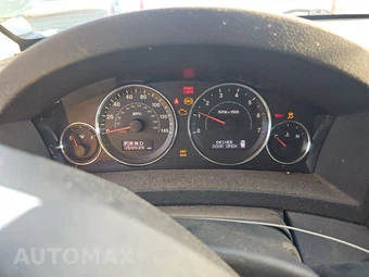 2010 Jeep Grand Cherokee Laredo – miniatura 12