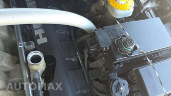 2010 Jeep Grand Cherokee SRT8 - miniatura 23