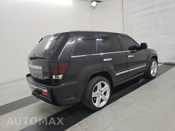 2010 Jeep Grand Cherokee SRT8 - miniatura 4
