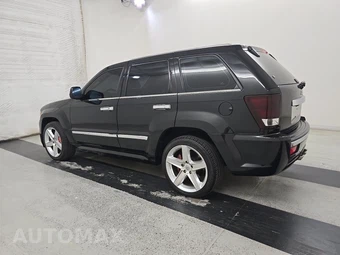 2010 Jeep Grand Cherokee SRT8 - miniatura 6