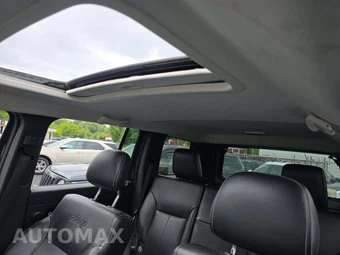 2010 Jeep Liberty Limited Edition – miniatura 11