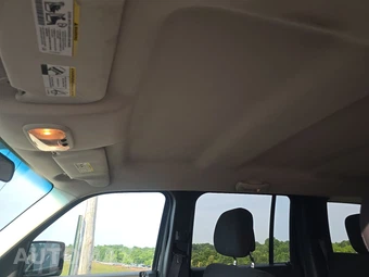2010 Jeep Liberty Renegade – miniatura 18