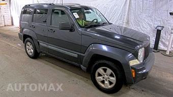 2010 Jeep Liberty Sport - miniatura 3