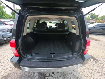2010 Jeep Patriot Limited - miniatura 14