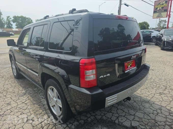 2010 Jeep Patriot Limited - miniatura 2
