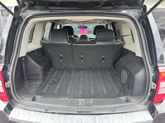 2010 Jeep Patriot Limited - miniatura 14