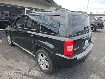 2010 Jeep Patriot Limited - miniatura 2