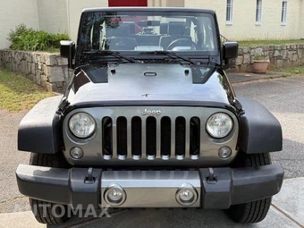 2010 Jeep Wrangler Mountain Edition - miniatura 22