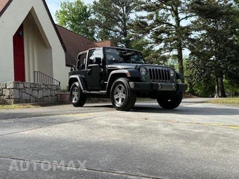 2010 Jeep Wrangler Mountain Edition - miniatura 36