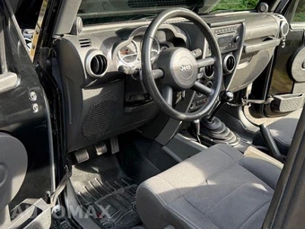 2010 Jeep Wrangler Mountain Edition - miniatura 7
