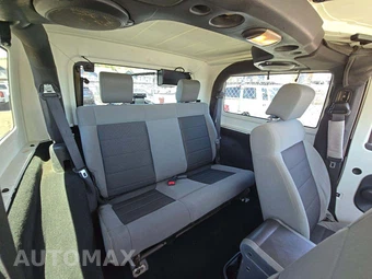 2010 Jeep Wrangler Sport – miniatura 16