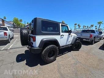 2010 Jeep Wrangler Sport – miniatura 3