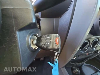 2010 Jeep Wrangler Sport – miniatura 8