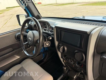 2010 Jeep Wrangler Sport - miniatura 67