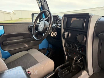 2010 Jeep Wrangler Sport - miniatura 68