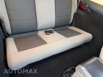 2010 Jeep Wrangler Sport - miniatura 72