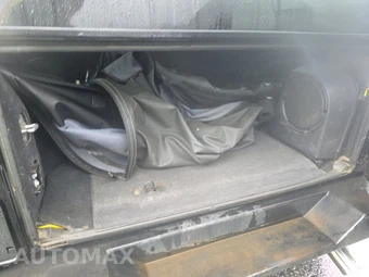 2010 Jeep Wrangler Unlimited Islander Edition - miniatura 16