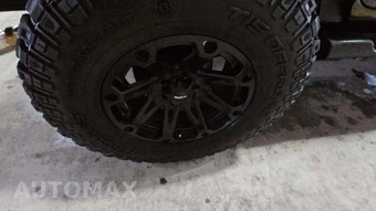 2010 Jeep Wrangler Unlimited Islander Edition - miniatura 20