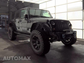 2010 Jeep Wrangler Unlimited Islander Edition - miniatura 3