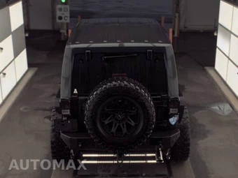 2010 Jeep Wrangler Unlimited Islander Edition - miniatura 5