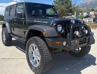 2010 Jeep Wrangler Unlimited Rubicon - miniatura 3
