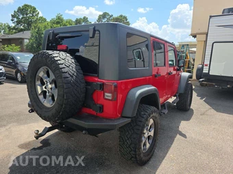 2010 Jeep Wrangler Unlimited Rubicon - miniatura 3