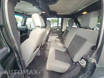 2010 Jeep Wrangler Unlimited Rubicon - miniatura 13