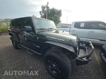 2010 Jeep Wrangler Unlimited Rubicon - miniatura 3