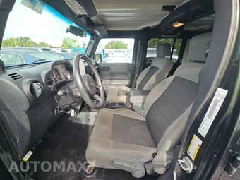 2010 Jeep Wrangler Unlimited Rubicon - miniatura 7