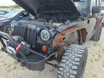2010 Jeep Wrangler Unlimited Rubicon - miniatura 7