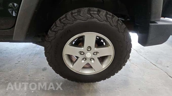 2010 Jeep Wrangler Unlimited Rubicon – miniatura 25