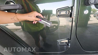 2010 Jeep Wrangler Unlimited Rubicon – miniatura 30