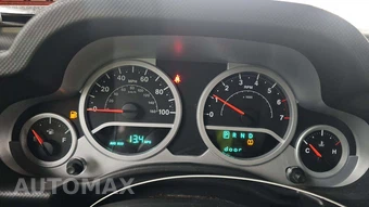2010 Jeep Wrangler Unlimited Rubicon - miniatura 17