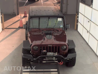 2010 Jeep Wrangler Unlimited Rubicon - miniatura 2