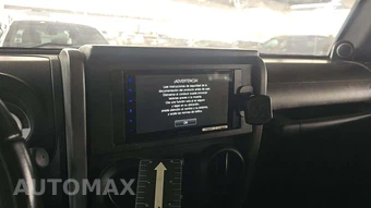 2010 Jeep Wrangler Unlimited Rubicon - miniatura 30