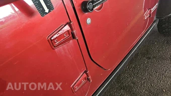 2010 Jeep Wrangler Unlimited Rubicon - miniatura 35