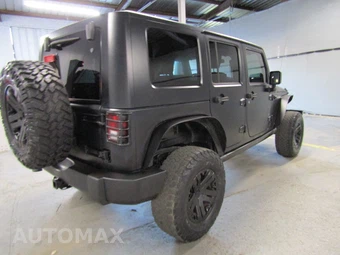 2010 Jeep Wrangler Unlimited Rubicon - miniatura 6