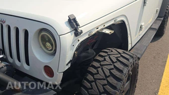 2010 Jeep Wrangler Unlimited Sahara - miniatura 19