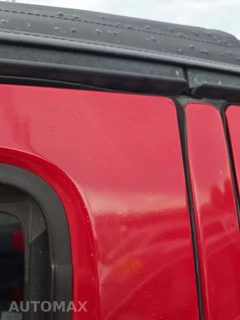 2010 Jeep Wrangler Unlimited Sport - miniatura 28