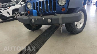 2010 Jeep Wrangler Unlimited Sport - miniatura 23