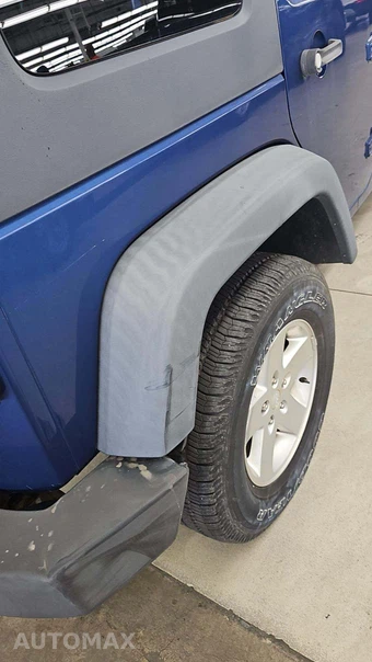 2010 Jeep Wrangler Unlimited Sport - miniatura 27