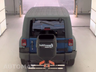 2010 Jeep Wrangler Unlimited Sport - miniatura 5