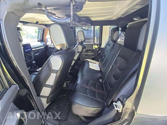 2010 Jeep Wrangler Unlimited Sport - miniatura 13